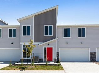 852 NE Iris Ave, Waukee, IA 50263