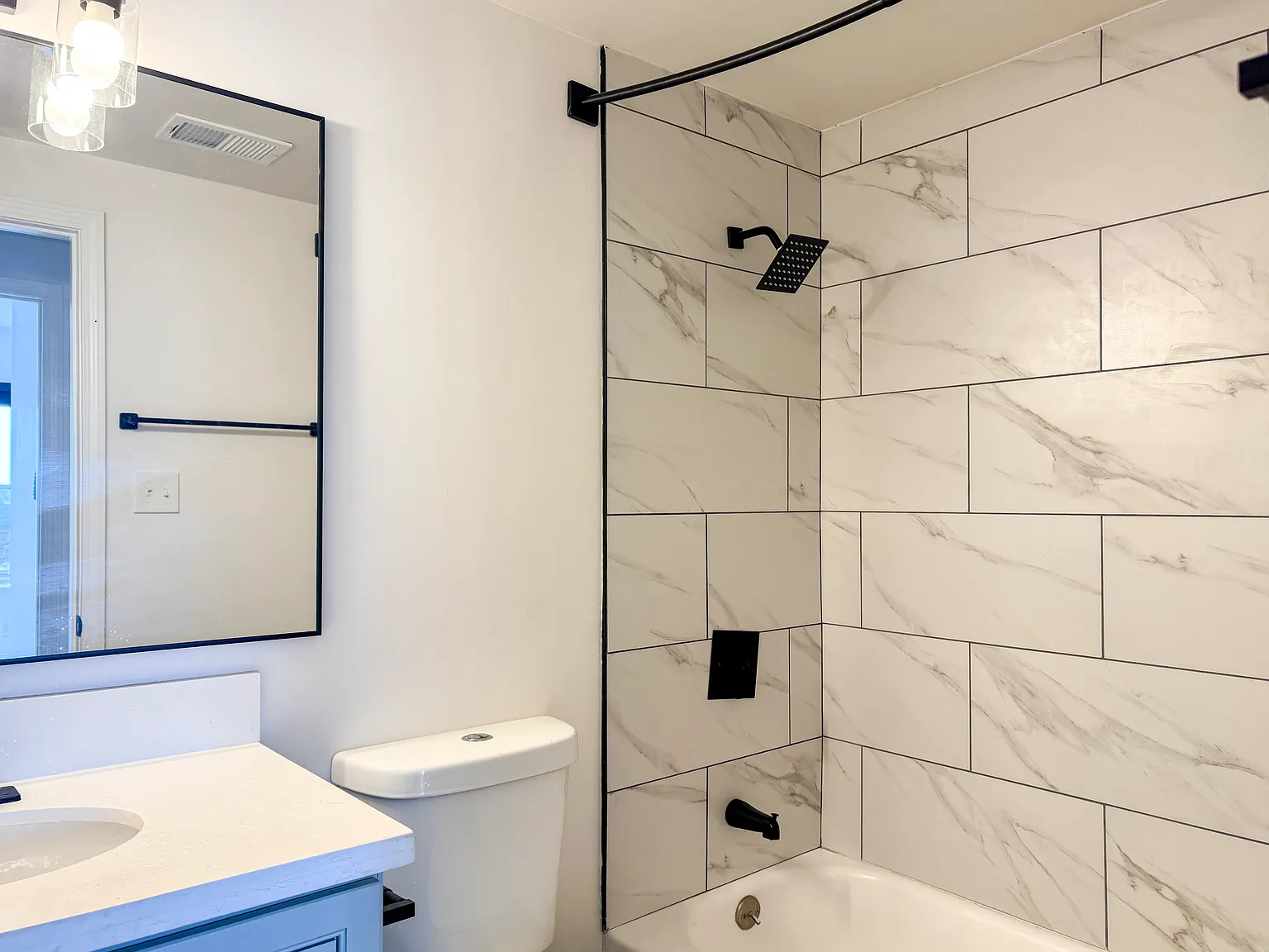 2 bed, 1000 sqft, $1,500 — Photo 2