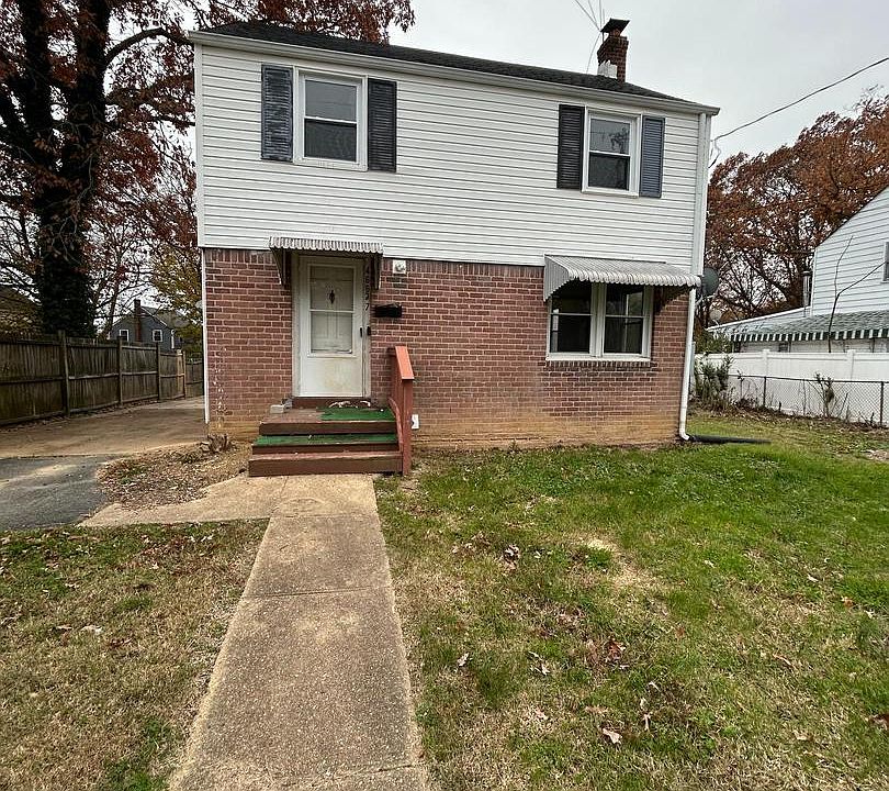 1st image of 46627 Yorktown Rd