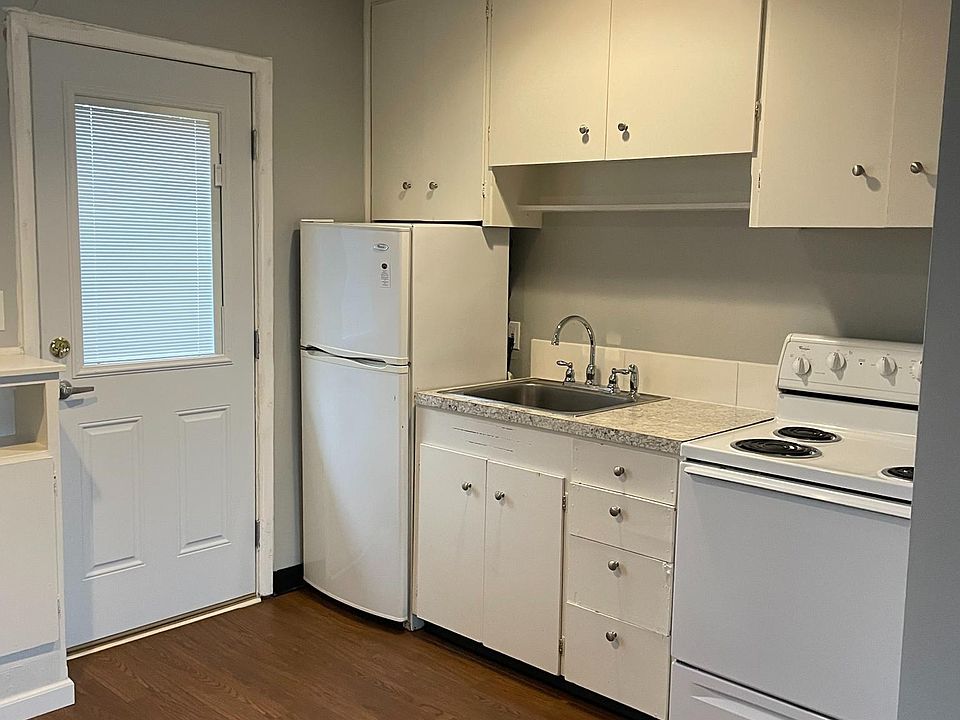 2nd image of 1853 Highway Ave NE #1853