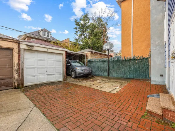 234 East 54th Street image 23 of 30