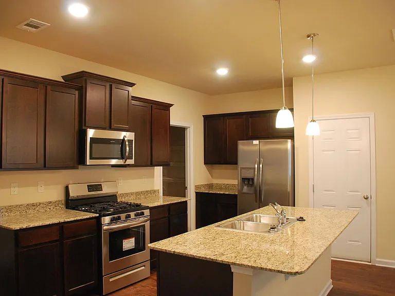 100 Thimbleberry Dr — Photo 13