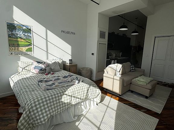 3rd image of 500 E Broadway Ave #108