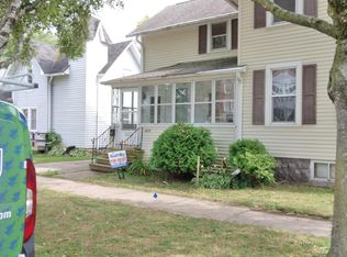 823 1/2 W Lorain St, Appleton, WI 54914