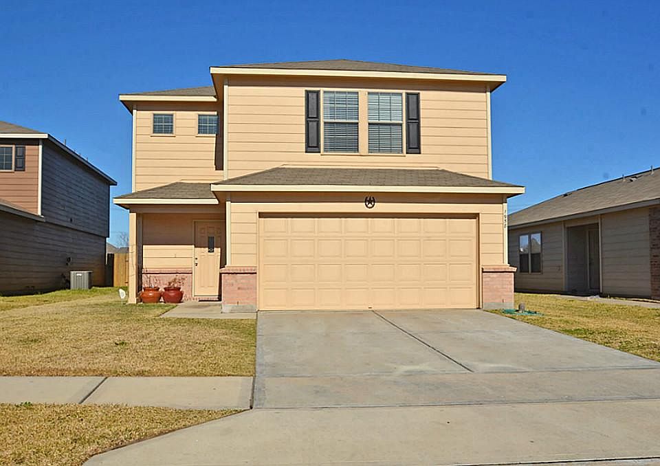 Beautiful 4/3 Centex Home