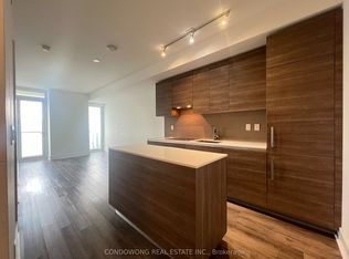 200 Bloor St W #1407, Toronto, ON