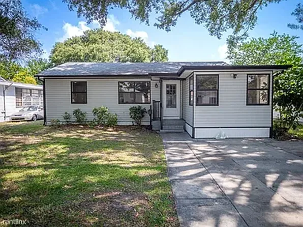 3135 34th Ave N, Saint Petersburg, FL 33713