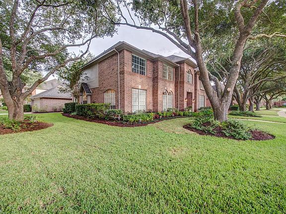 5th image of 803 Epperson Way Ct