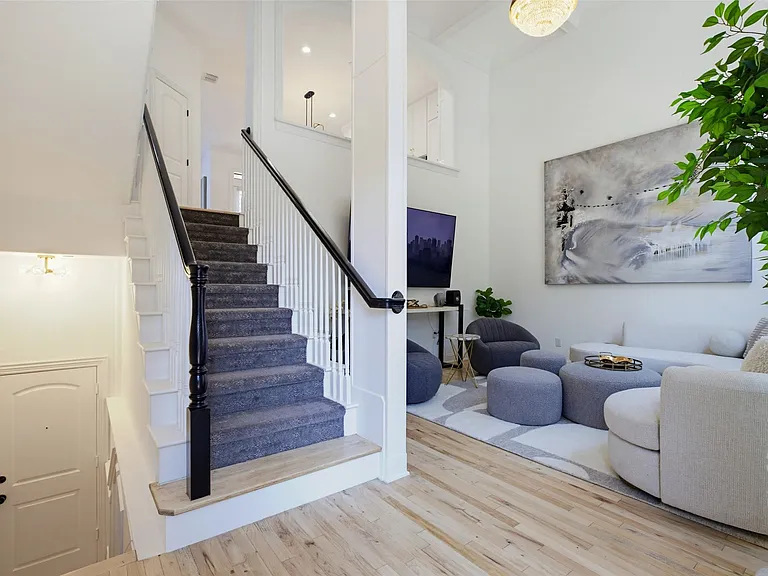7201 Kasko Dr — Photo 4