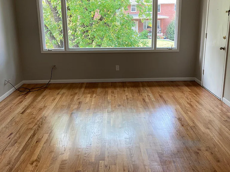 3015 S 107th Ave #3 — Photo 2