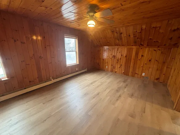 13 Sturtevant St Unit 2, Waterville, ME 04901