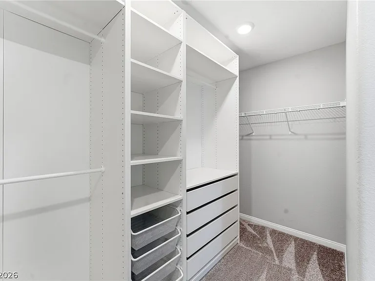 2599 Tolmezzo St — Photo 28