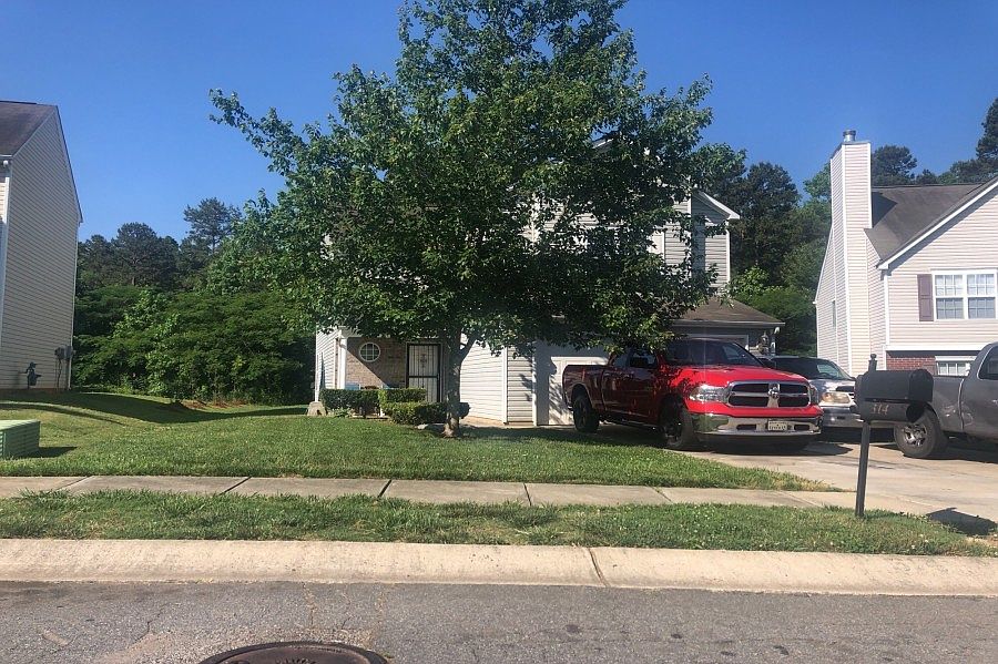 2nd image of 314 Bristle Creek Ct
