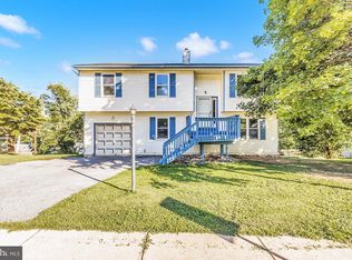 33 Lafayette Ave, Coatesville, PA 19320