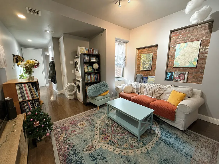 280 Rutland Rd #3 — Photo 1