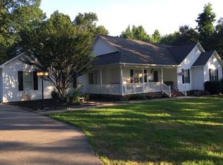 175 Pin Oak Cir, Salisbury, NC 28146