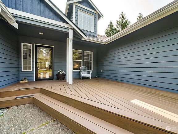 3rd image of 30808 228th Avenue SE