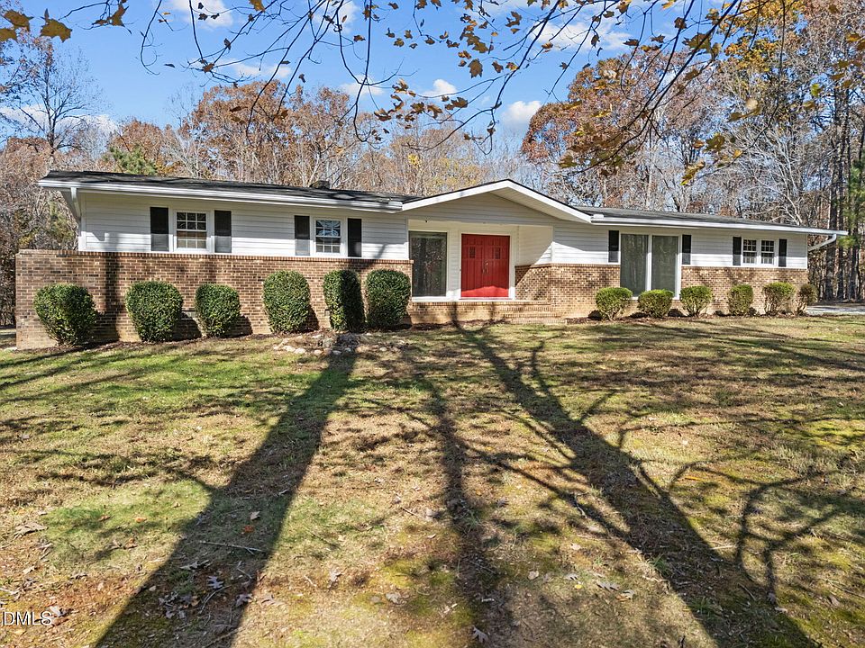 1st image of 3804 Kenwood Dr
