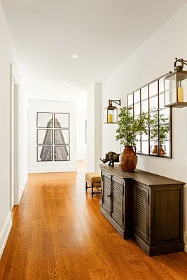 Entry / hallway, photo 1