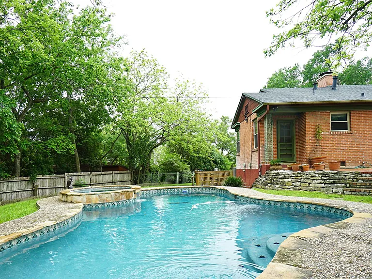 149 Downing Dr — Photo 27