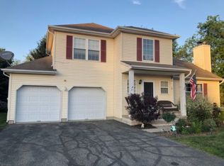 21 Colby Ct, Belvidere, NJ 07823