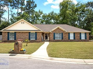 521 Bennington Ct, Hinesville, GA 31313