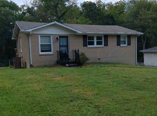 493 Westcrest Dr, Nashville, TN 37211
