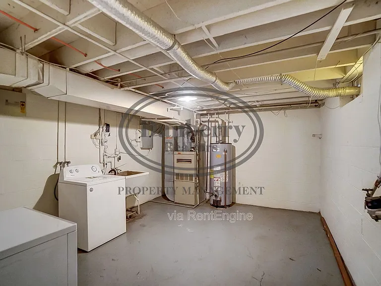 1115 Secor Rd — Photo 35