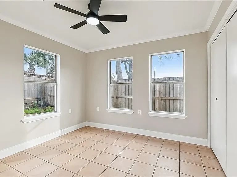 2649 Dove Ave — Photo 10