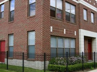 88 W Bethune St, Detroit, MI 48202
