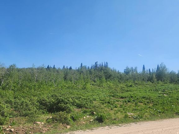 3rd image of 7434 N Rendezvous Rd