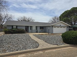608 E 17th Ln, Portales, NM 88130