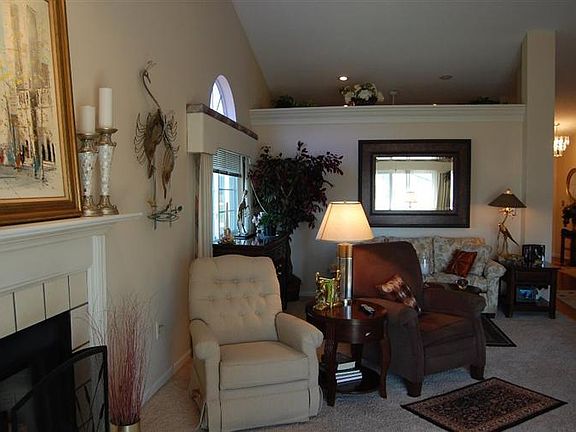5th image of 1720 Yardley Cir