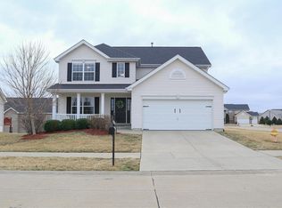1100 Meadowview Ln, Shiloh, IL 62221
