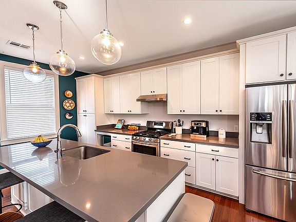 5th image of 315 N Gayoso St