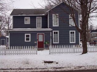 502 S Riverside Dr, Winamac, IN 46996