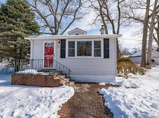 59 Webster Avenue, Ronkonkoma, NY 11779