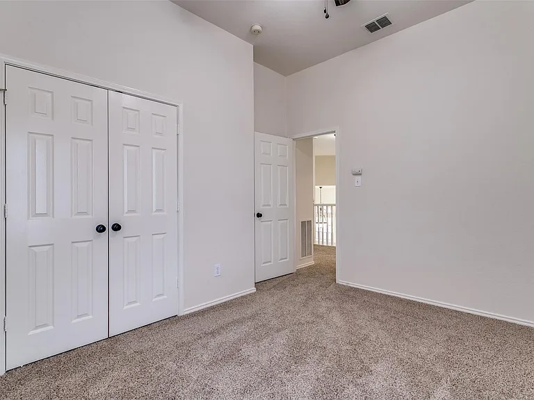 1649 Bennington Dr — Photo 11