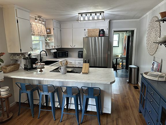 5th image of 117 Peggy Ct
