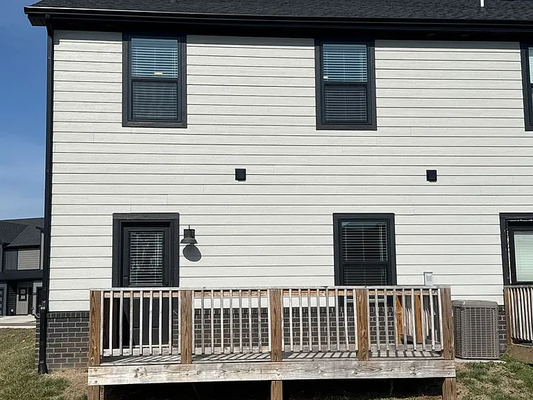 508 Jonathan Wade Cir — Photo 2