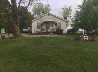 3014 Ava Rd, Murphysboro, IL 62966