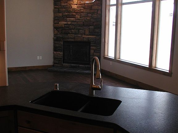 5th image of 5116 W Oxford Ave