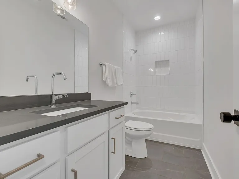 Full Bath - hallway upstairs.