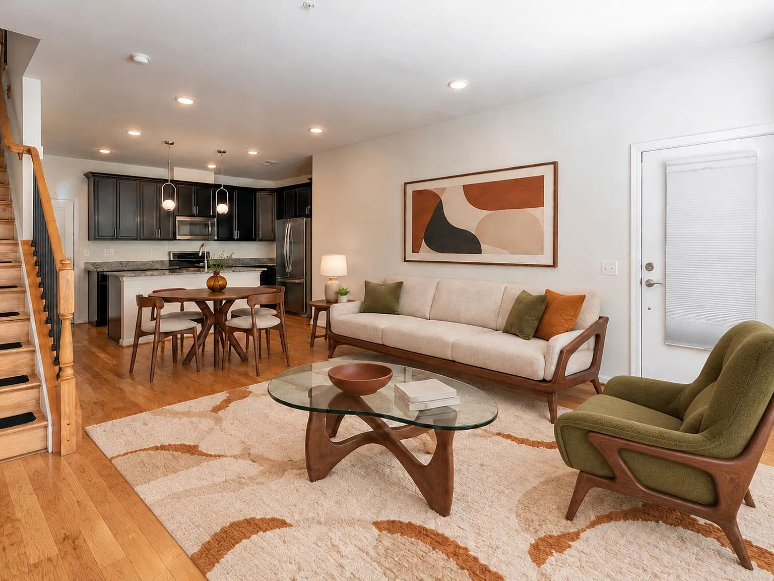 3 bed, 2.5 bath, 1419 sqft, $3,000 — Photo 1