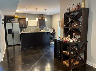 8208 Harvest Ct, Charlestown, IN 47111