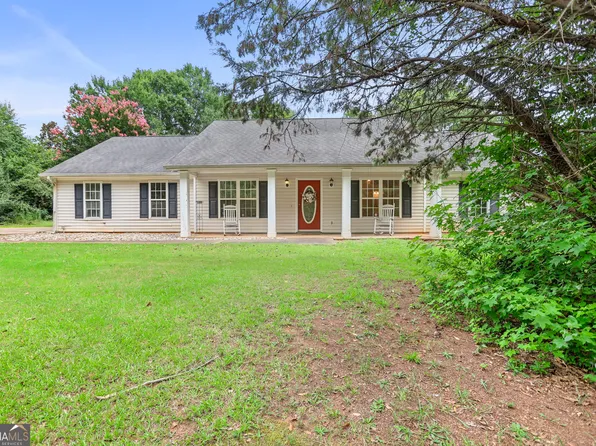 130 Rock House Rd, Senoia, GA 30276