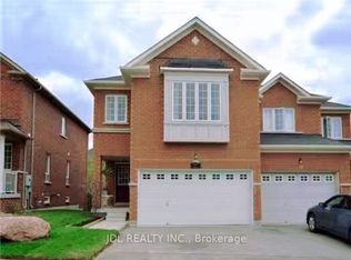 15 Maffey Cres, Richmond Hill, ON L4S 0A9