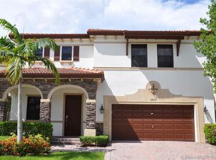 9855 NW 86th Ter, Doral, FL 33178