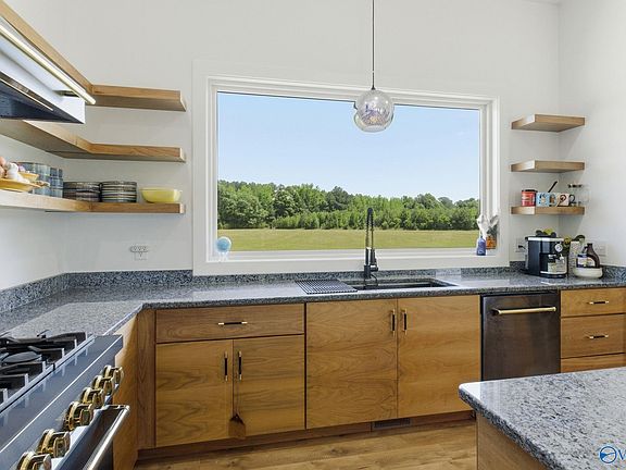 14th image of 4387 Hobbs Island Rd