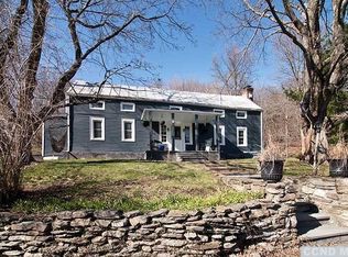 75 Willow Glen Rd, Red Hook, NY 12571